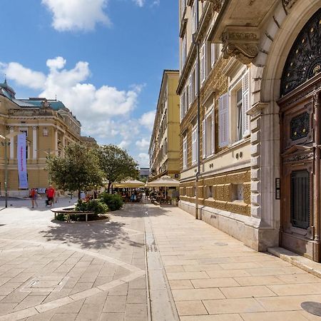 Art Teatro - Gustav Klimt Apartamento Rijeka Exterior foto